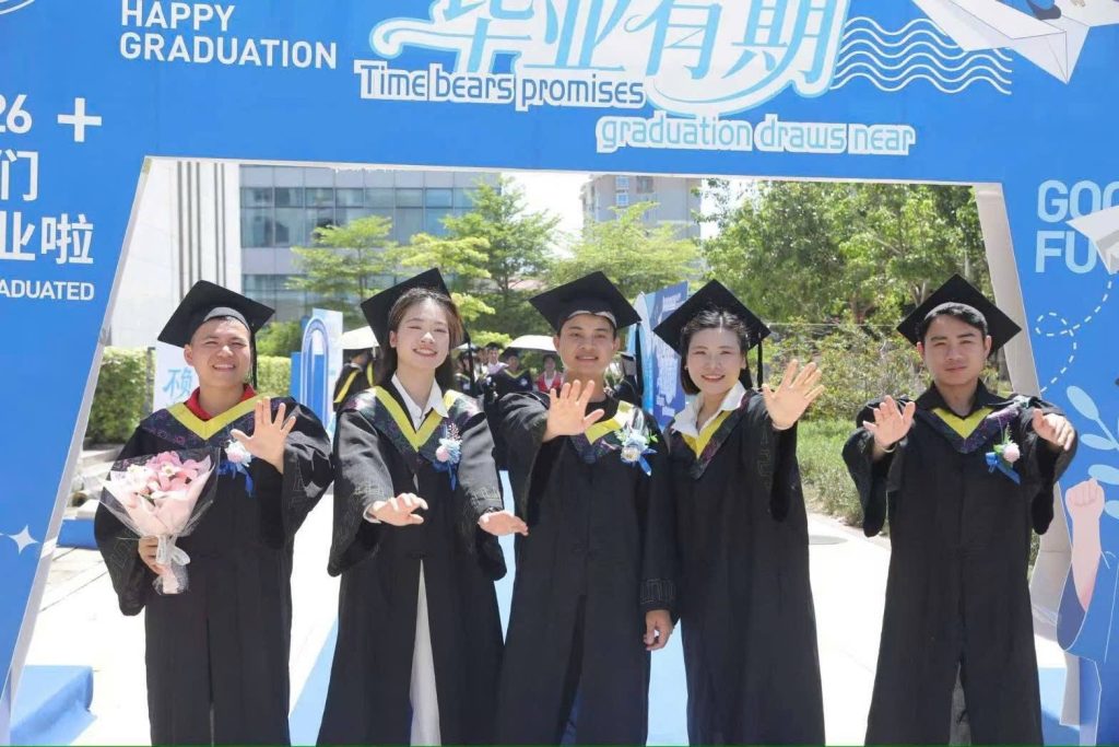TRƯỜNG ĐẠI HỌC KHOA HỌC KT ĐIỆN TỬ QUẾ LÂM
