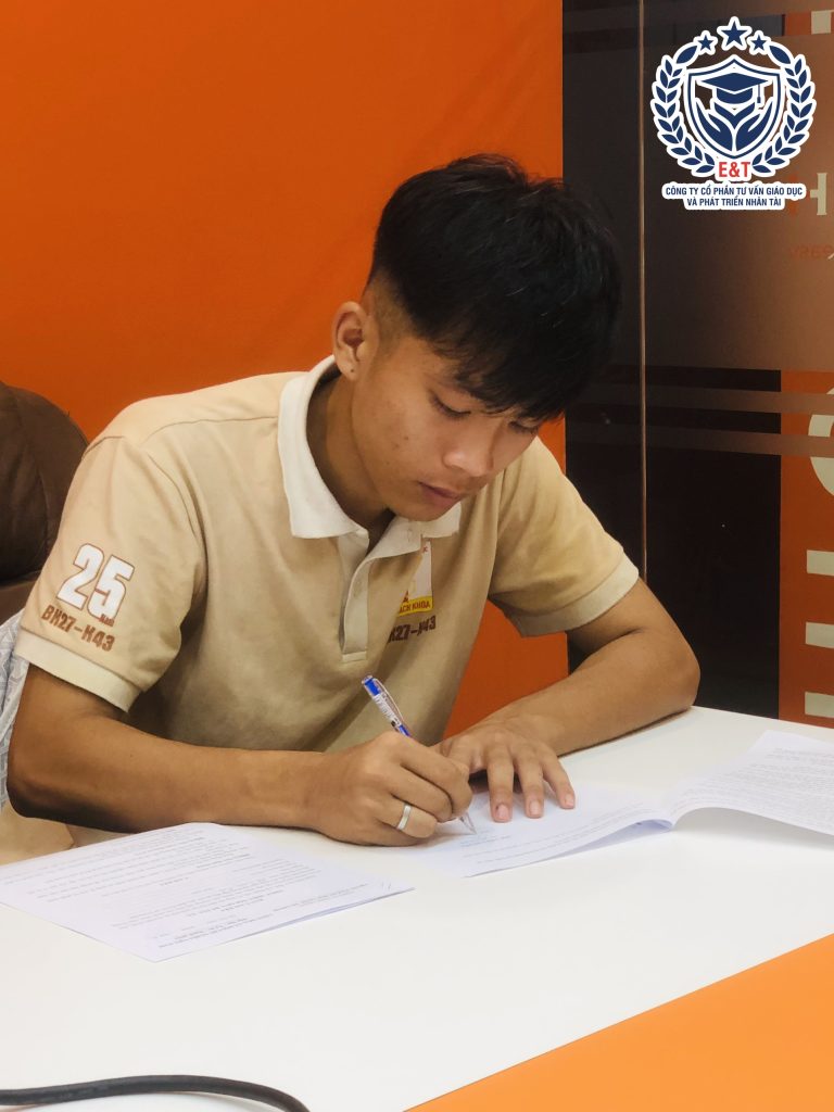 KHỞI ĐẦU HÀNH TRÌNH : GỬI ƯỚC MƠ TRAO TRI THỨC