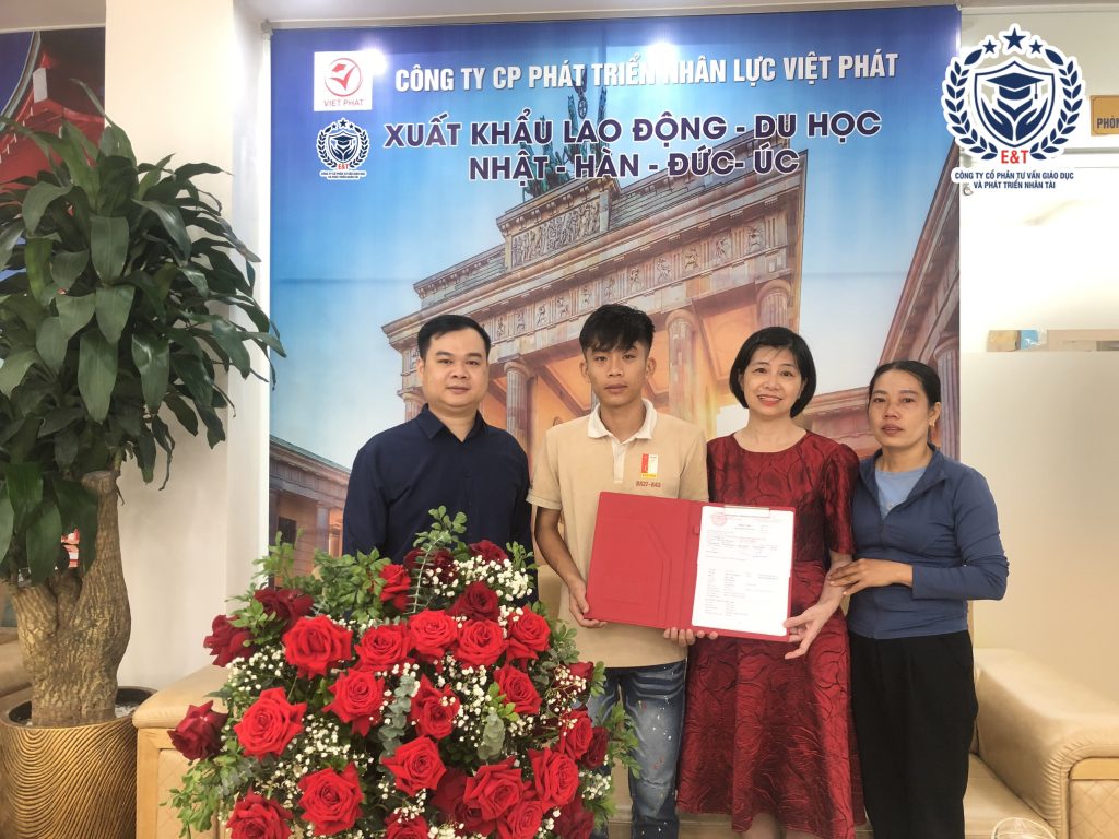 KHỞI ĐẦU HÀNH TRÌNH : GỬI ƯỚC MƠ TRAO TRI THỨC