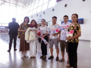 CẤT CÁNH ĐẾN CHLB ĐỨC TIỄN BAY BẠN PHẠM THỊ CHI CHUYÊN NGÀNH ĐIỀU DƯỠNG
